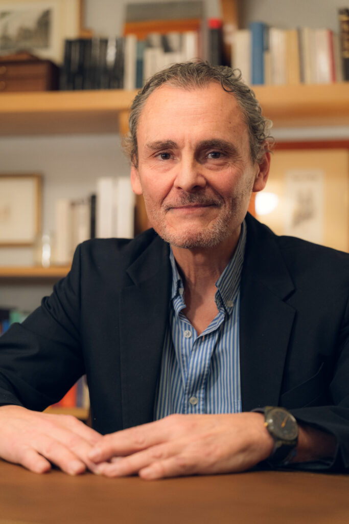 CESAR ANTOLÍN